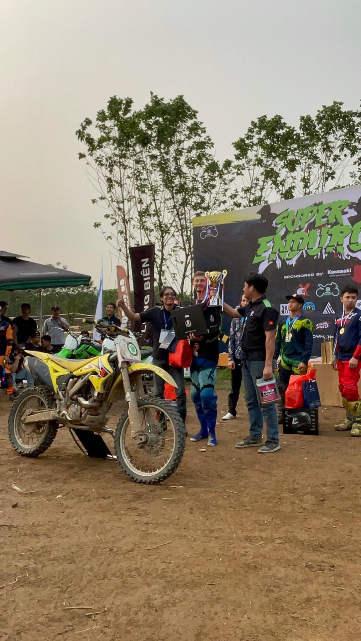 Motorlife hợp tác Kawasaki